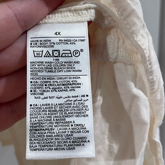 Old Navy Textured Clip-Dot Tiered Tie-Neck Bustier Cami Top Ivory Plus Size 4X - Picture 4 of 6